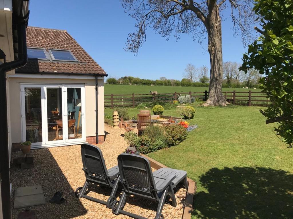 Carlton Corner Bed & Breakfast Kibworth Harcourt Exterior foto