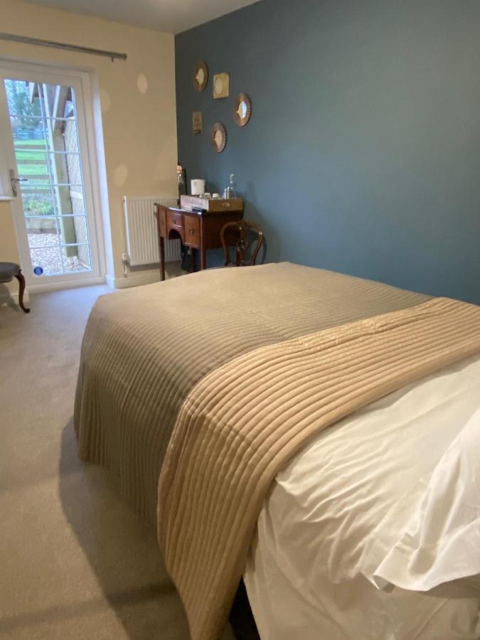 Carlton Corner Bed & Breakfast Kibworth Harcourt Exterior foto